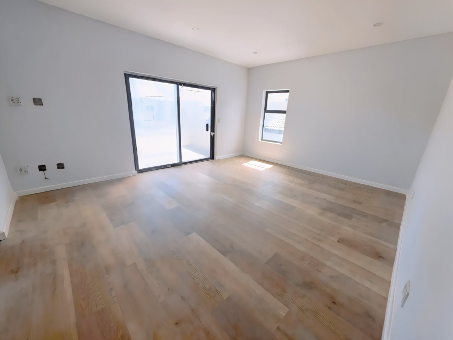 4 Bedroom Property for Sale in Sandown Western Cape